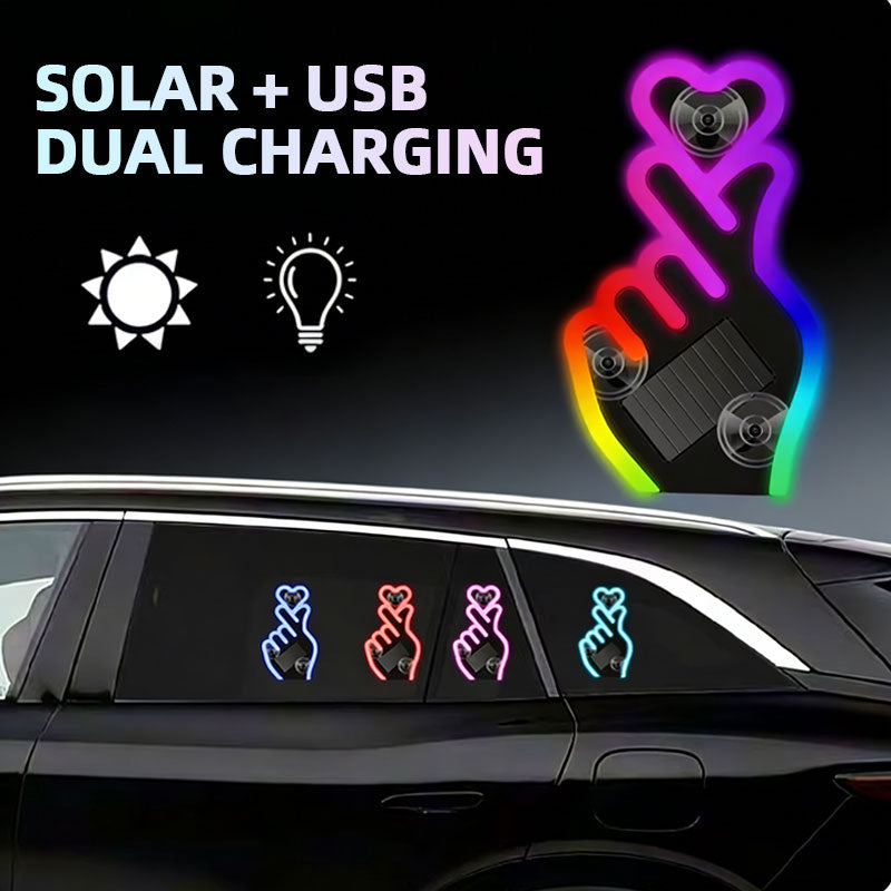 Hjerteformet LED-stemningsbelysning installert i bilen